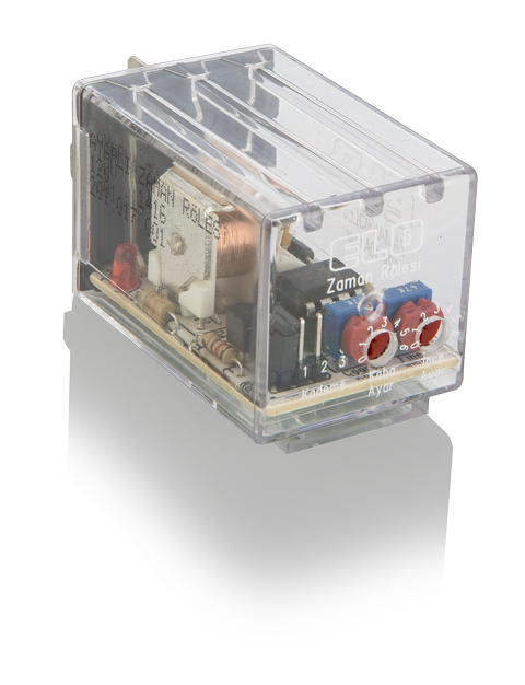 ELO user-adjustable timer relay with a transparent cover